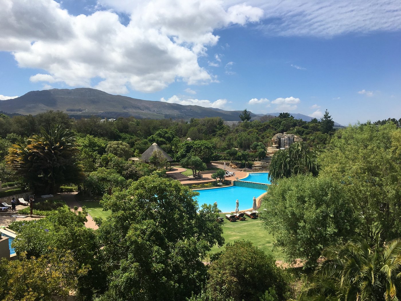Arabella Hotel pool and spa with mountain views